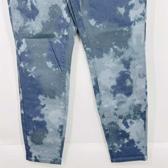 LOGO Lori Goldstein Brook Blue Petite Printed Stretch Twill Ankle Jeans Size 2P - Picture 10 of 10